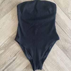 Strapless one piece swimsuit